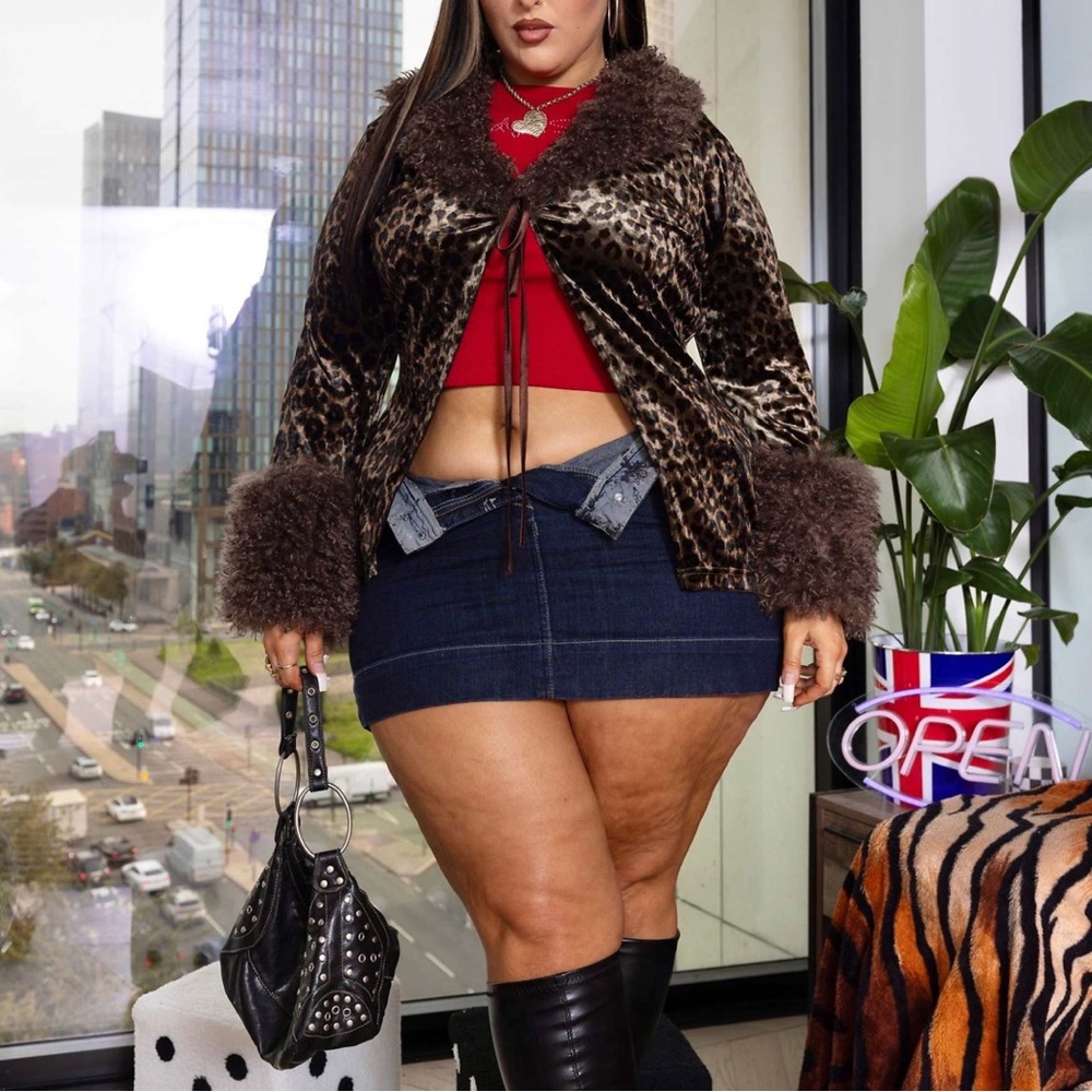 Labelrail × Holly Marston velvet leopard tie cardigan with faux fur trim